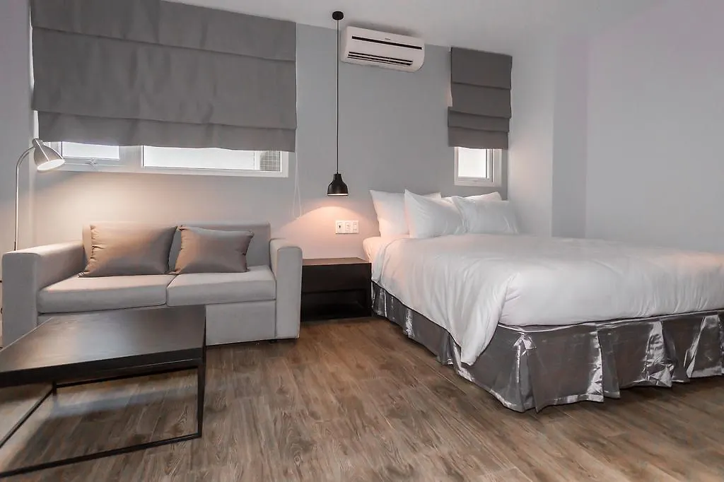 Apartment Vn House Beach Da Nang Vietnam